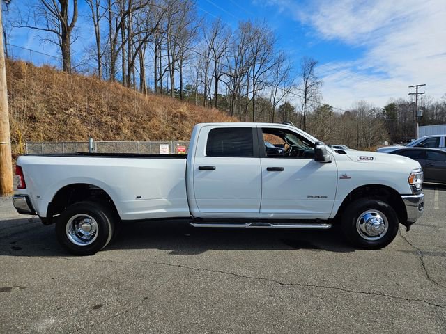 Used 2024 RAM 3500 Big Horn image 8