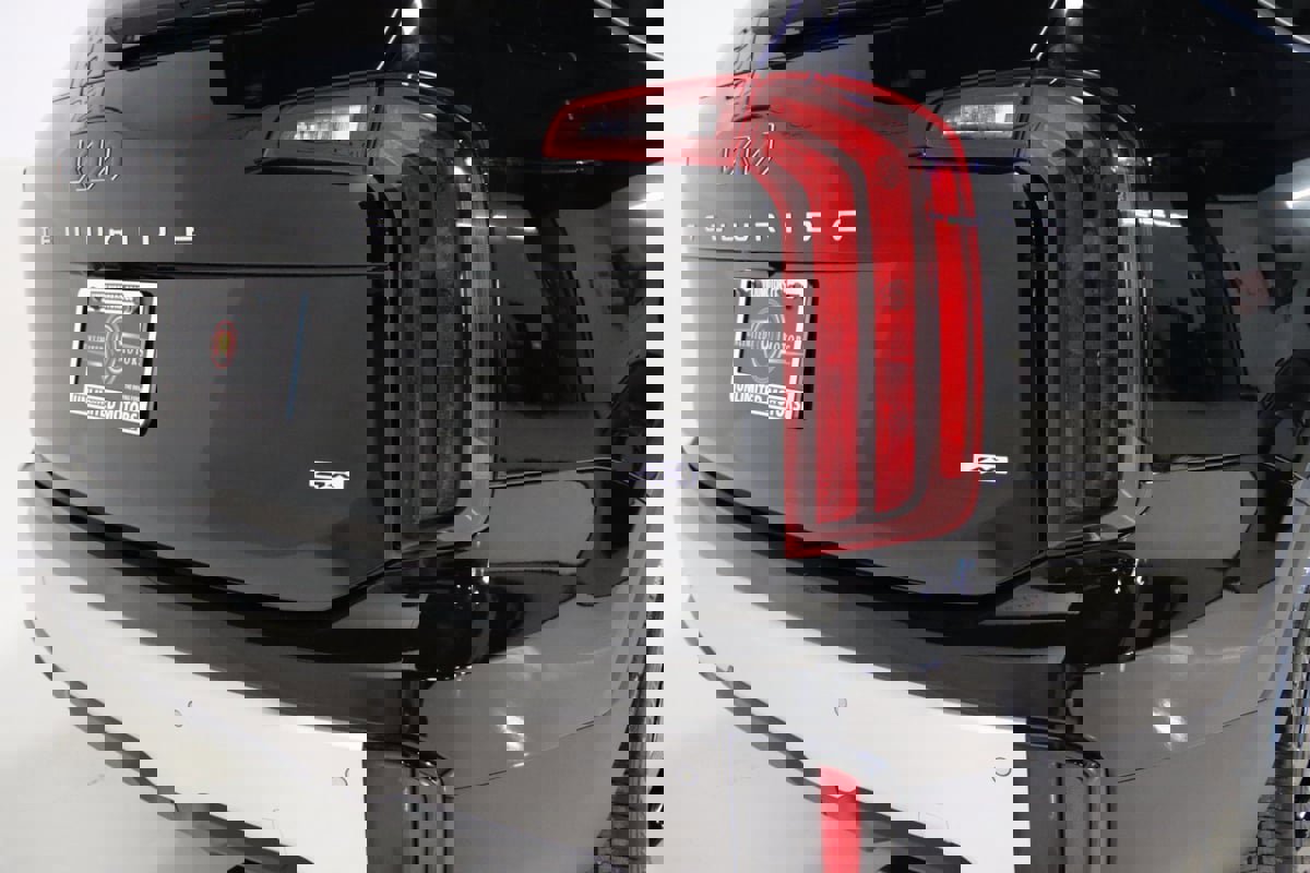 Used 2023 Kia Telluride S image 68