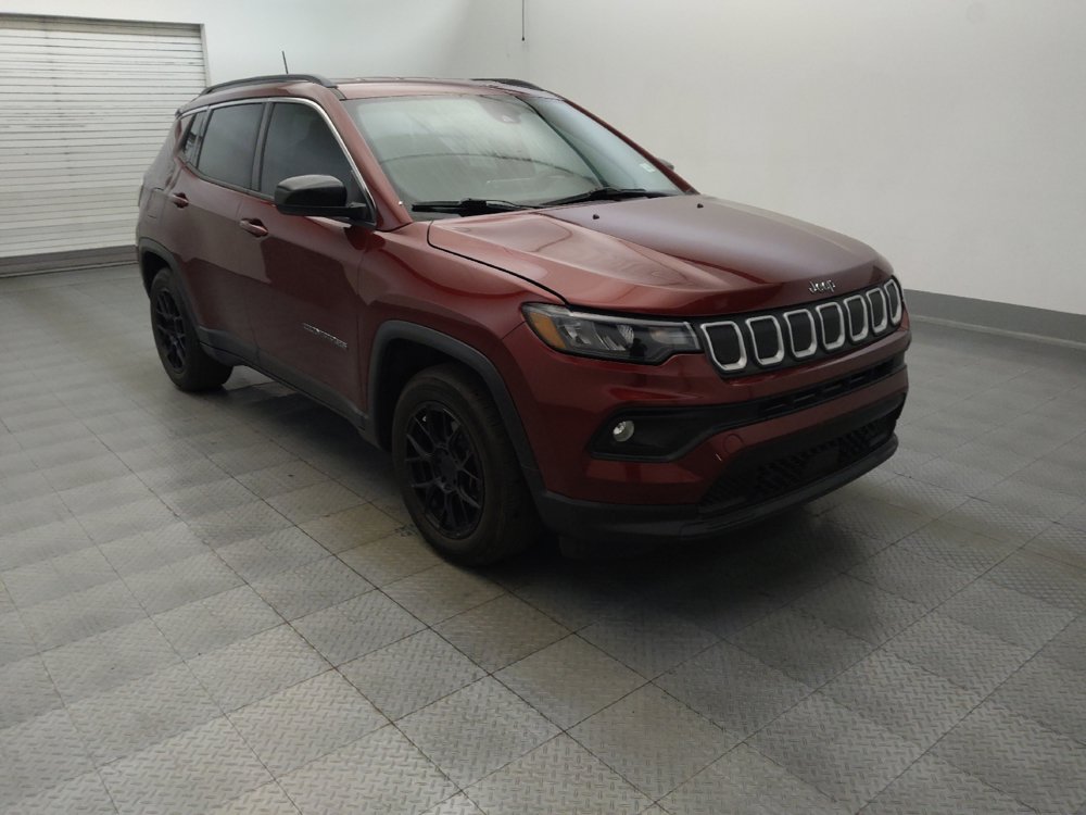 Used 2022 Jeep Compass Latitude FWD image 13