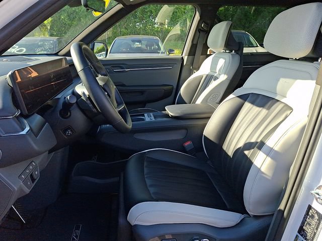 Used 2024 Kia EV9 GT-Line AWD/4WD image 13