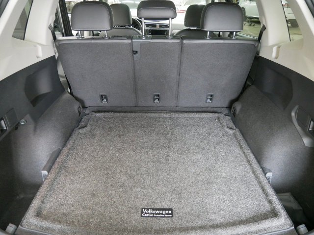 Used 2021 Volkswagen Tiguan SEL AWD/4WD image 10