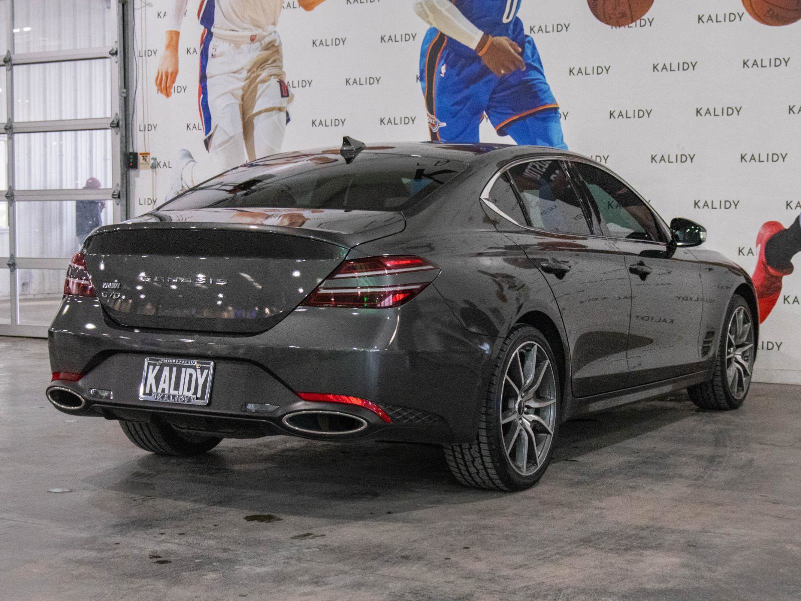 Used 2024 Genesis G70 2.5T image 25