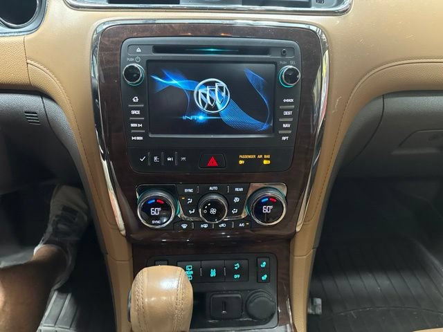 Used 2017 Buick Enclave Leather FWD image 6