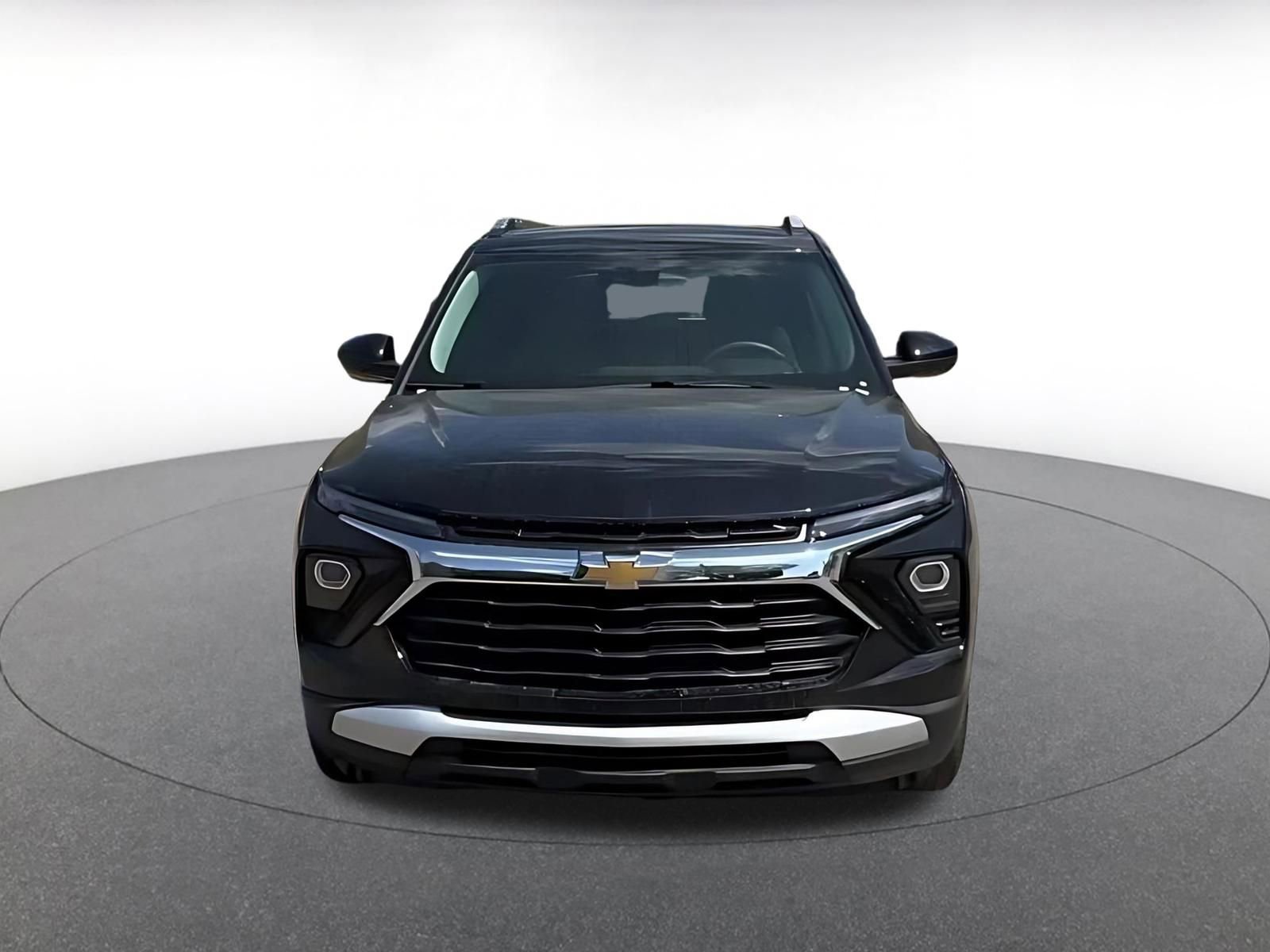 Used 2025 Chevrolet TrailBlazer LT FWD image 4