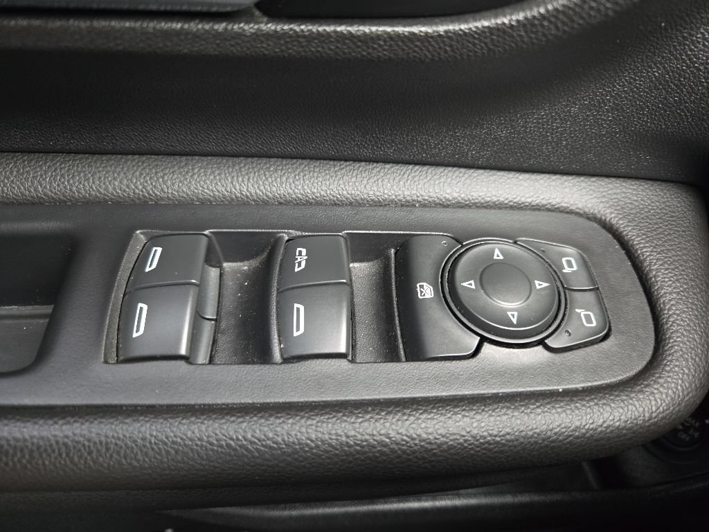 Used 2020 GMC Terrain SLT w/ Preferred Package AWD/4WD image 25