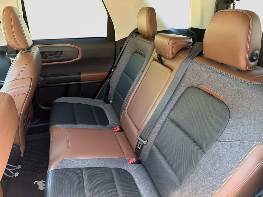 Used 2021 Ford Bronco Sport Outer Banks w/ Outer Banks Package AWD/4WD image 15
