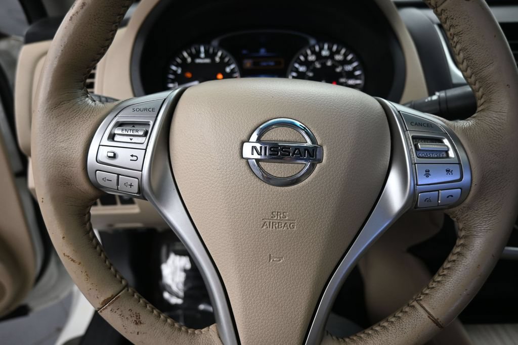Used 2016 Nissan Altima 2.5 SL w/ 2.5 Technology Package FWD image 36