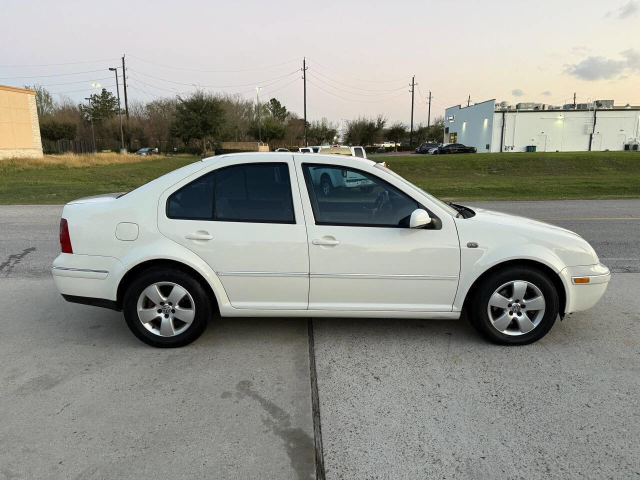 Used 2004 Volkswagen Jetta GLS TDI image 5