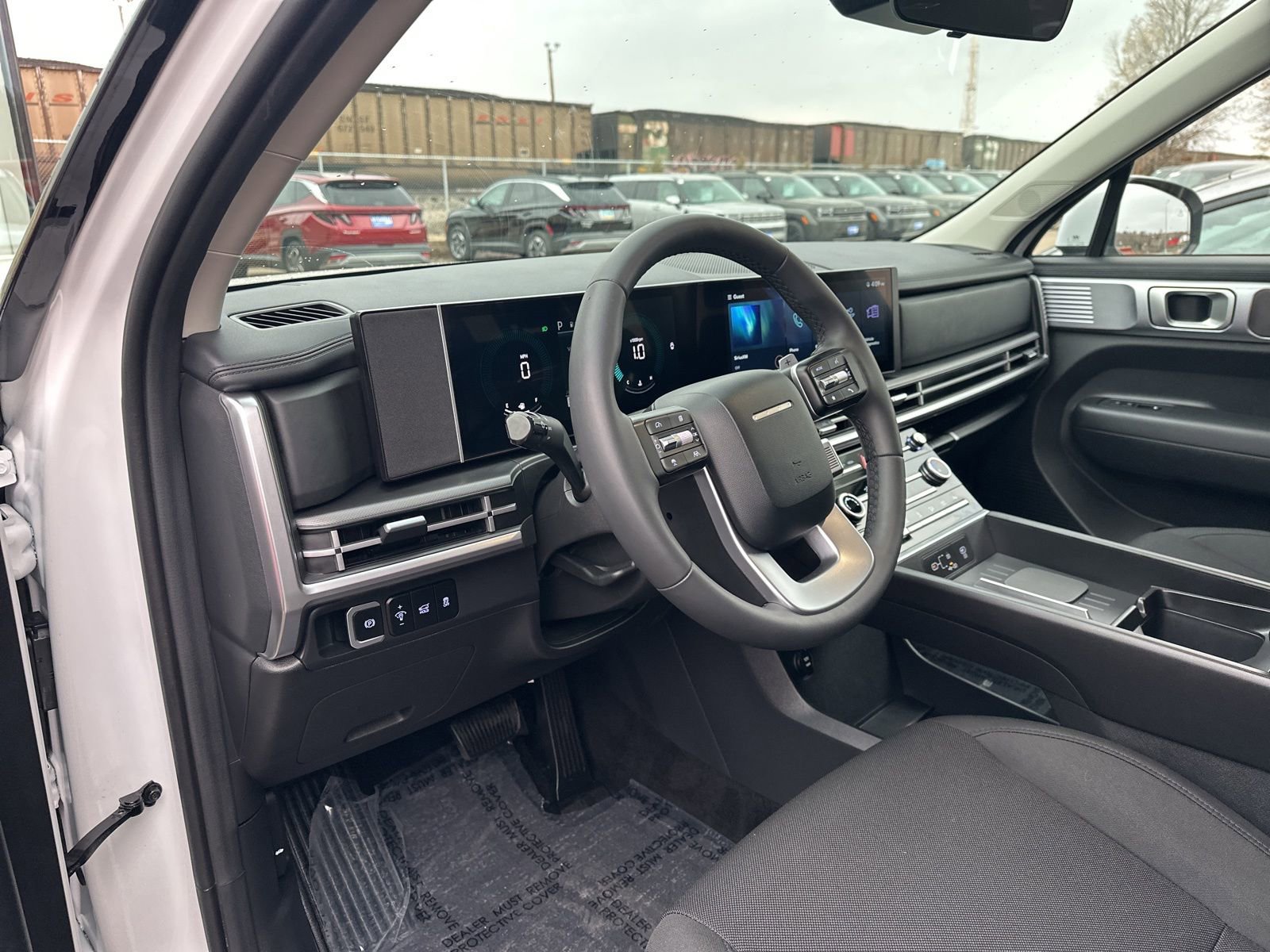 Used 2025 Hyundai Santa Fe SE image 11