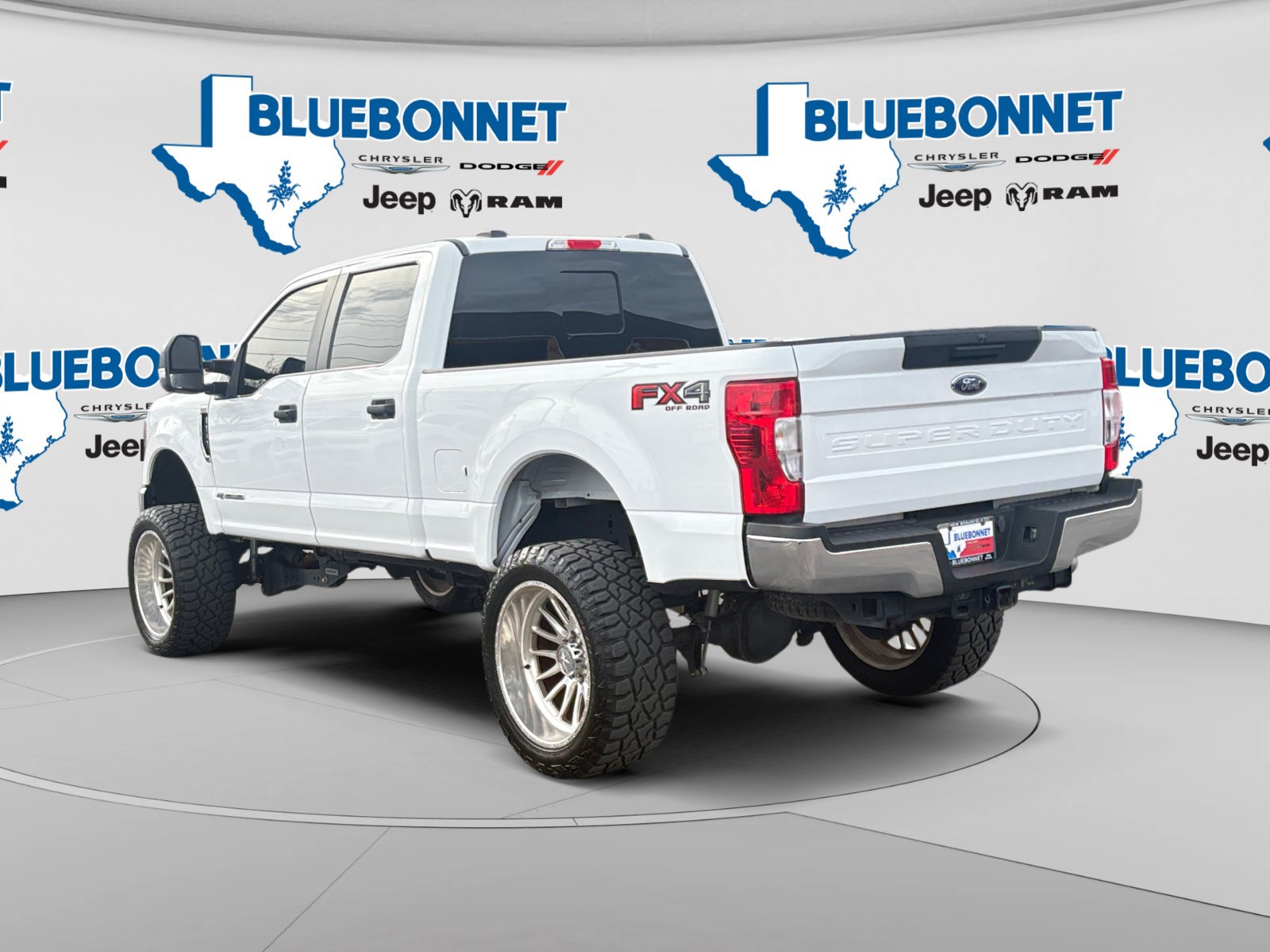 Used 2022 Ford F250 XL w/ STX Appearance Package AWD/4WD image 7