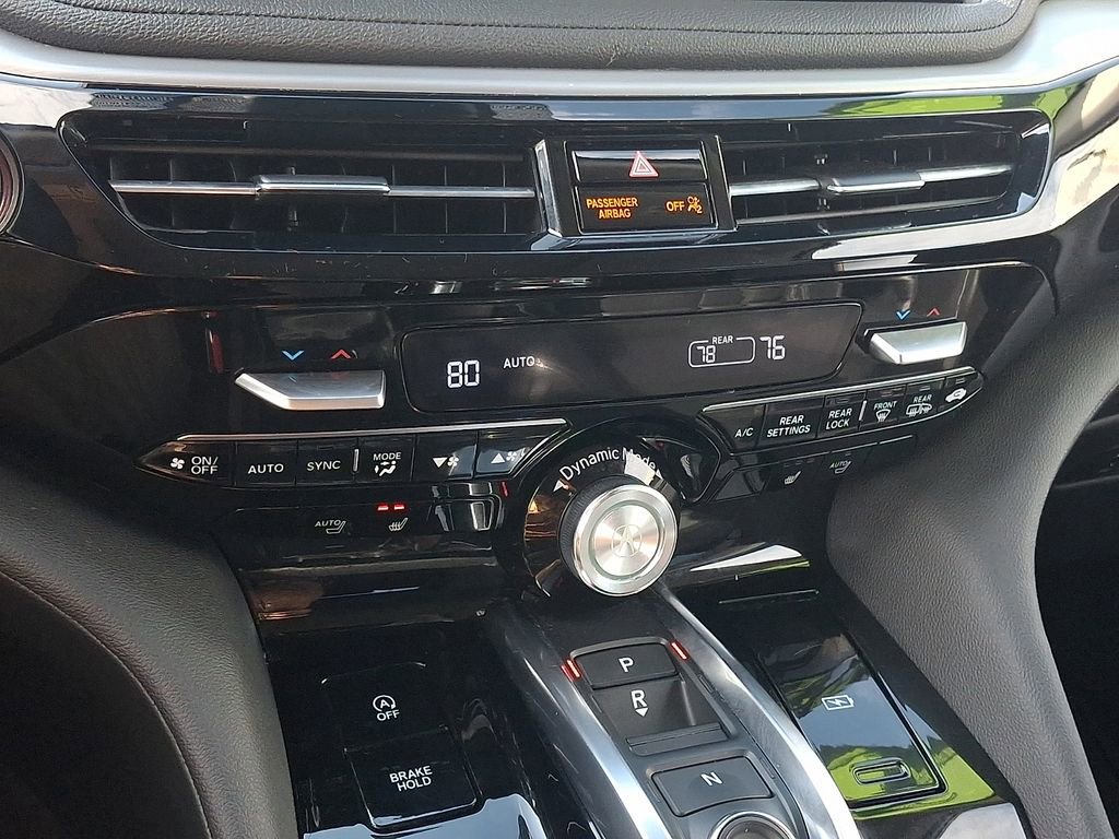 Certified 2025 Acura MDX SH-AWD image 17