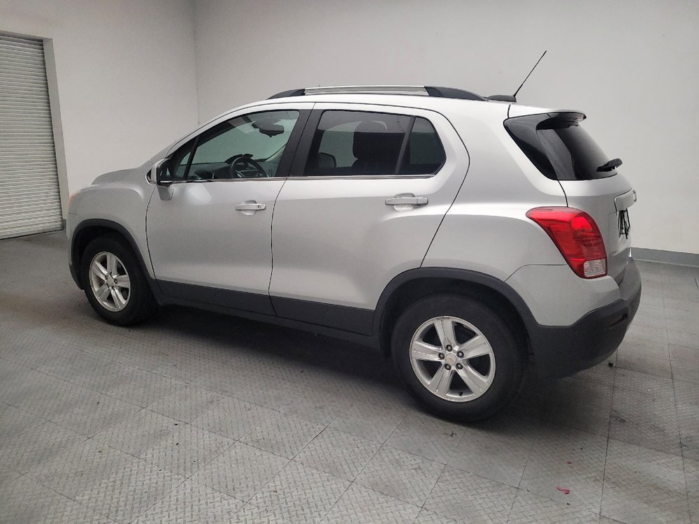 Used 2016 Chevrolet Trax LT w/ LT Convenience Package FWD image 3