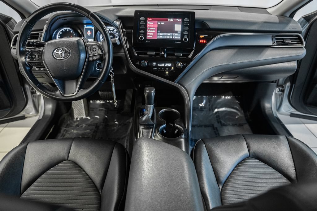 Used 2024 Toyota Camry SE FWD image 17