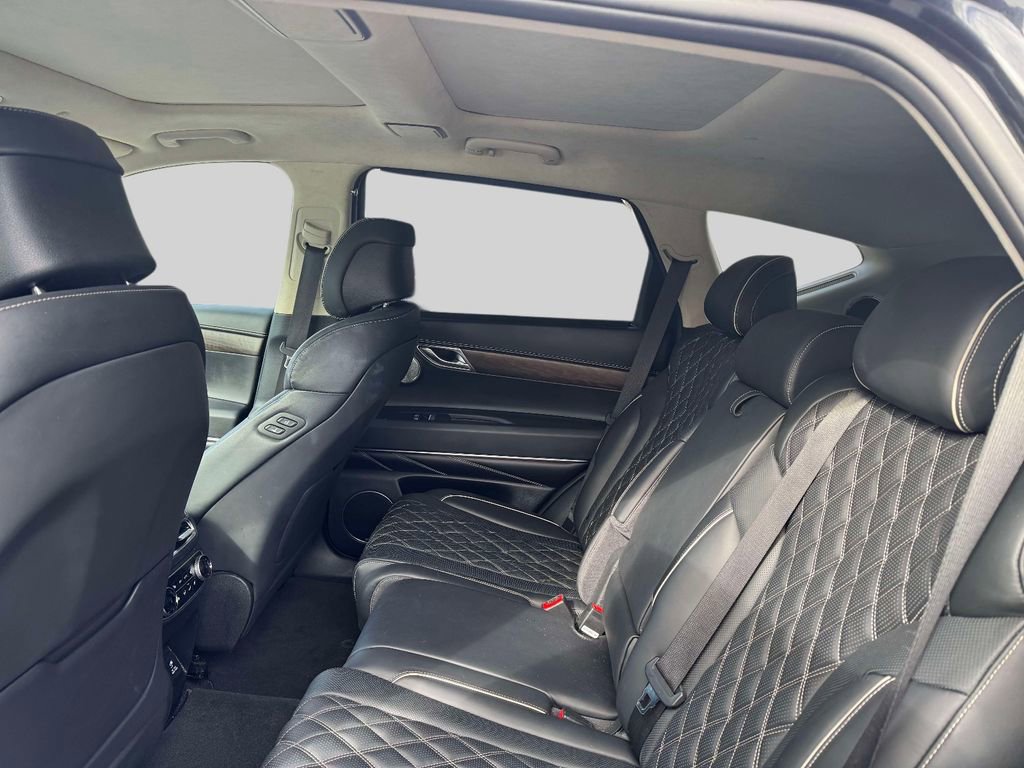 Used 2023 Genesis GV80 3.5T w/ Prestige Package image 12