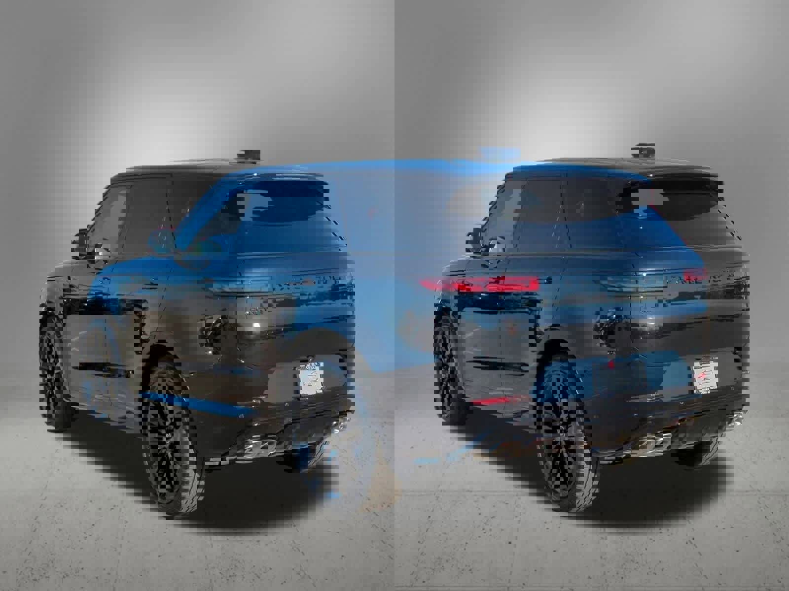 New 2025 Land Rover Range Rover Sport Dynamic SE image 4