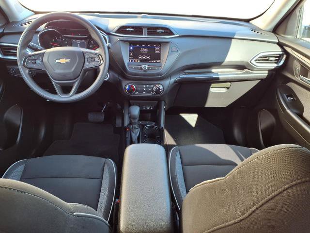 Used 2022 Chevrolet TrailBlazer LT FWD image 4