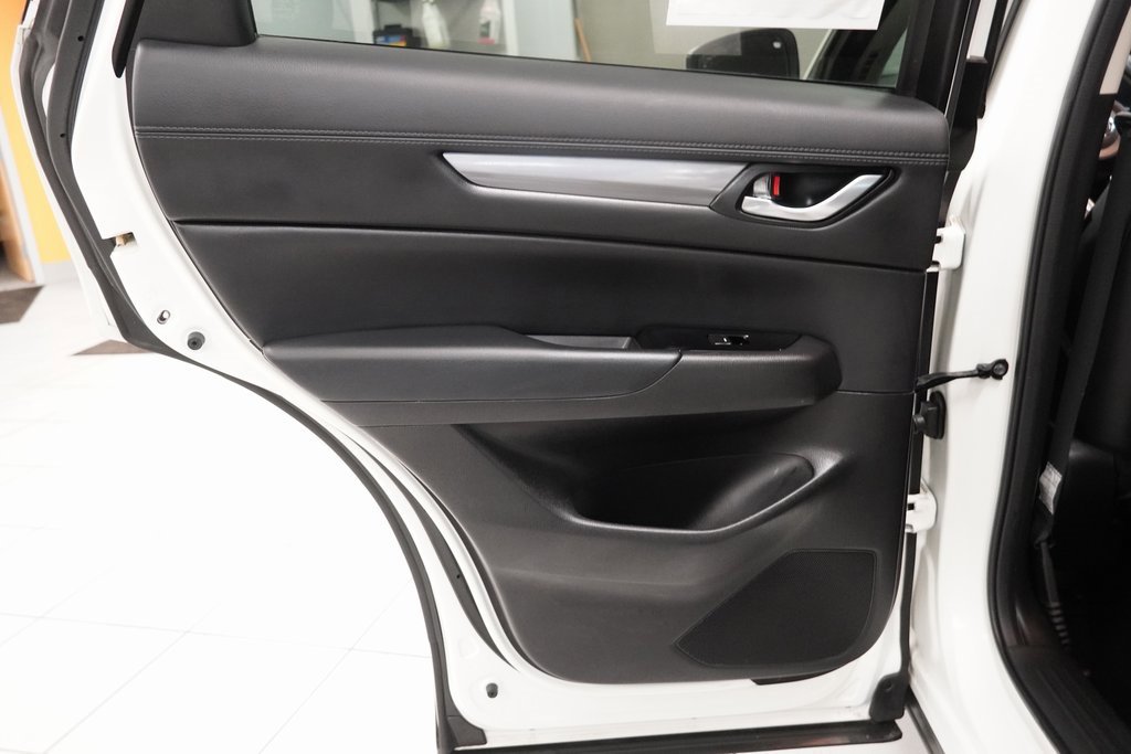 Used 2021 MAZDA CX-5 Touring image 23