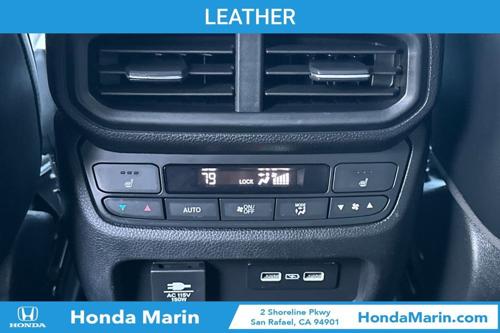Used 2023 Honda Pilot Elite image 16