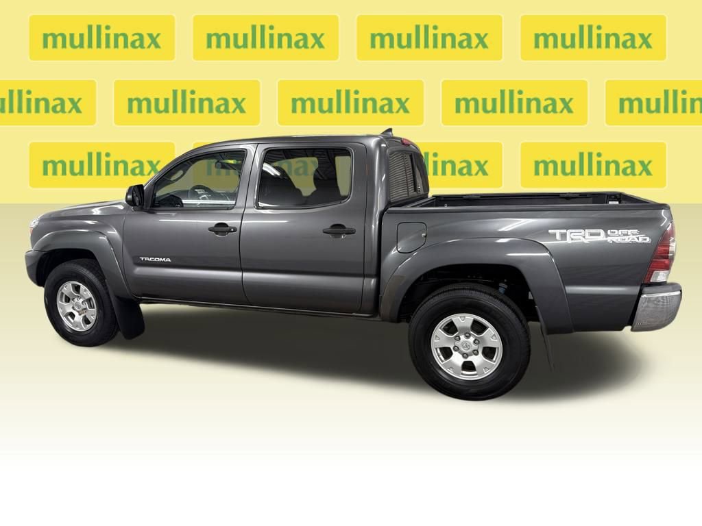 Used 2014 Toyota Tacoma PreRunner image 9
