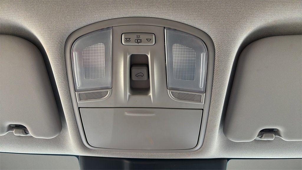 Certified 2023 Hyundai Kona Limited w/ Winter Weather Package image 28