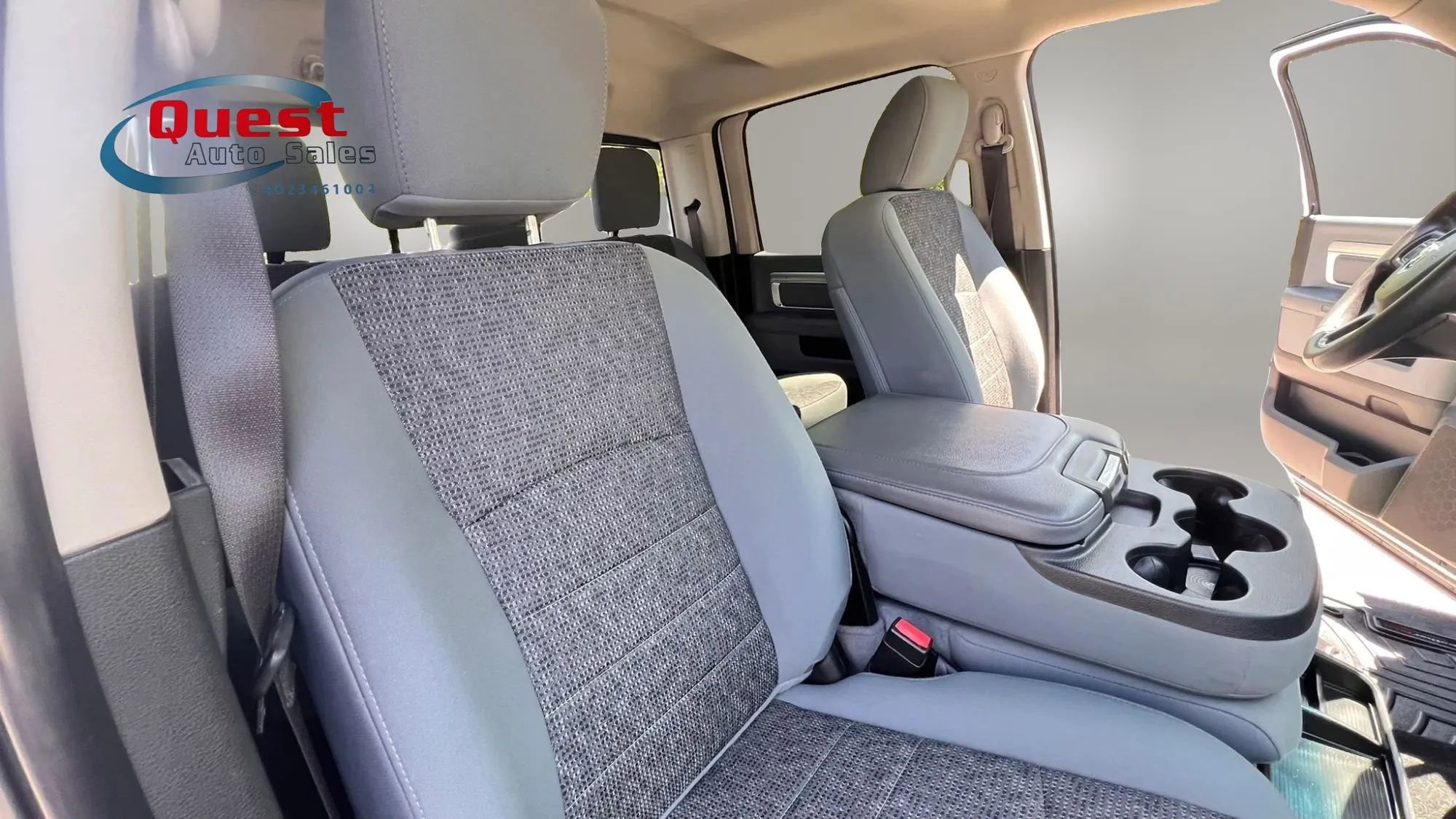 Used 2018 RAM 2500 SLT w/ Protection Group AWD/4WD image 30
