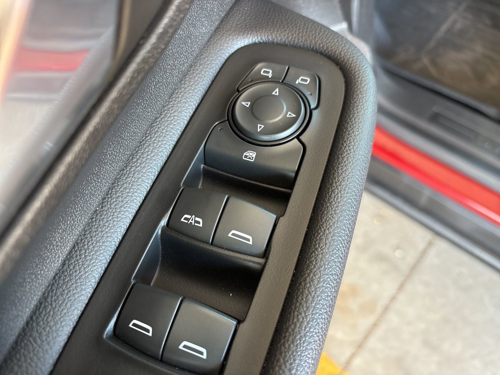 Certified 2022 GMC Terrain SLT w/ LPO, Floor Liner Package image 11