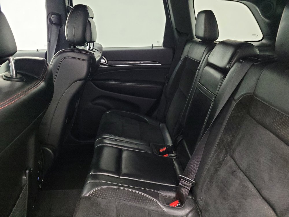 Used 2017 Jeep Grand Cherokee Trailhawk w/ Jeep Active Safety Group AWD/4WD image 18