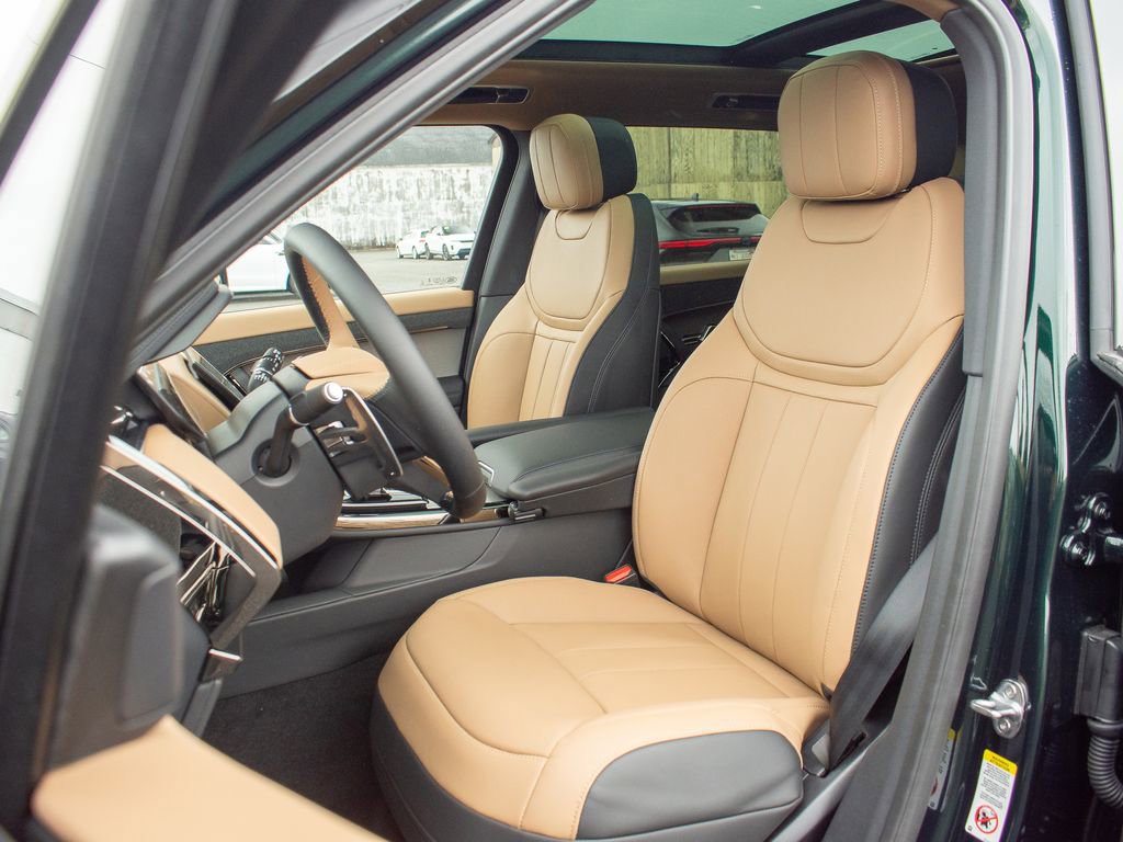 New 2026 Land Rover Range Rover Sport Dynamic SE image 19