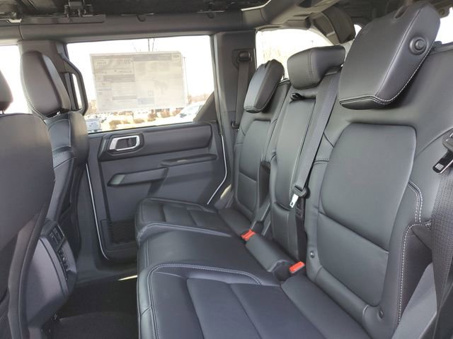 New 2026 Ford Bronco Outer Banks AWD/4WD image 33