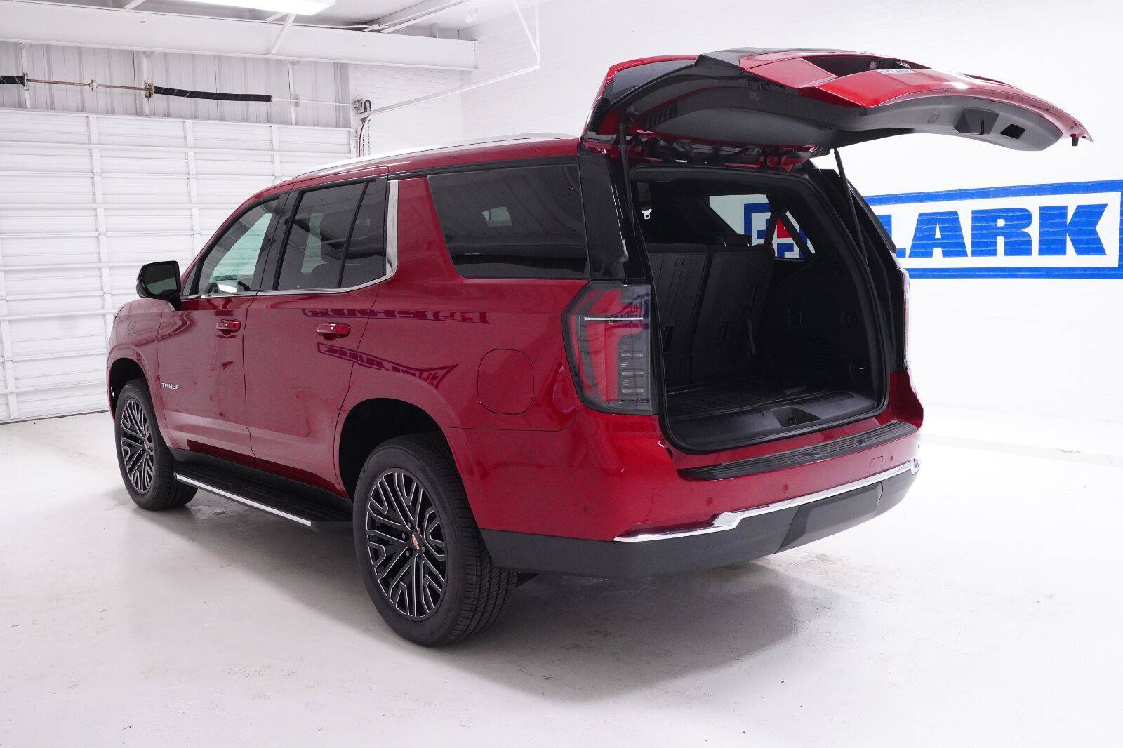 New 2026 Chevrolet Tahoe LS RWD image 38