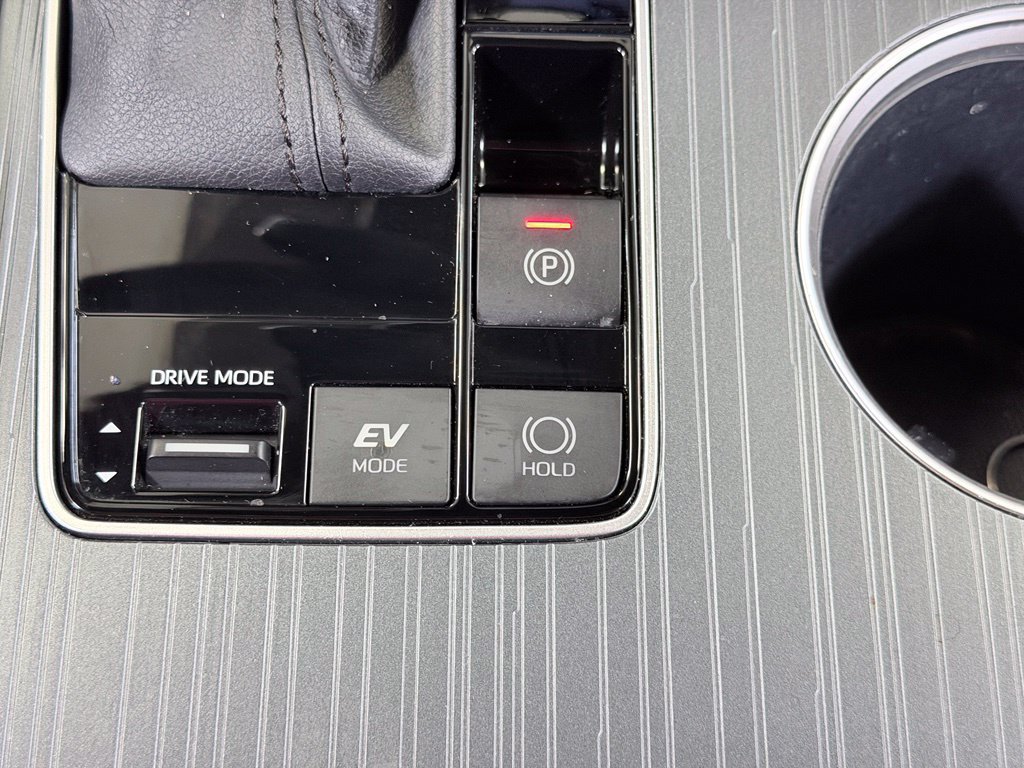 Used 2024 Toyota Sienna XSE w/ XSE Premium Package AWD/4WD image 44