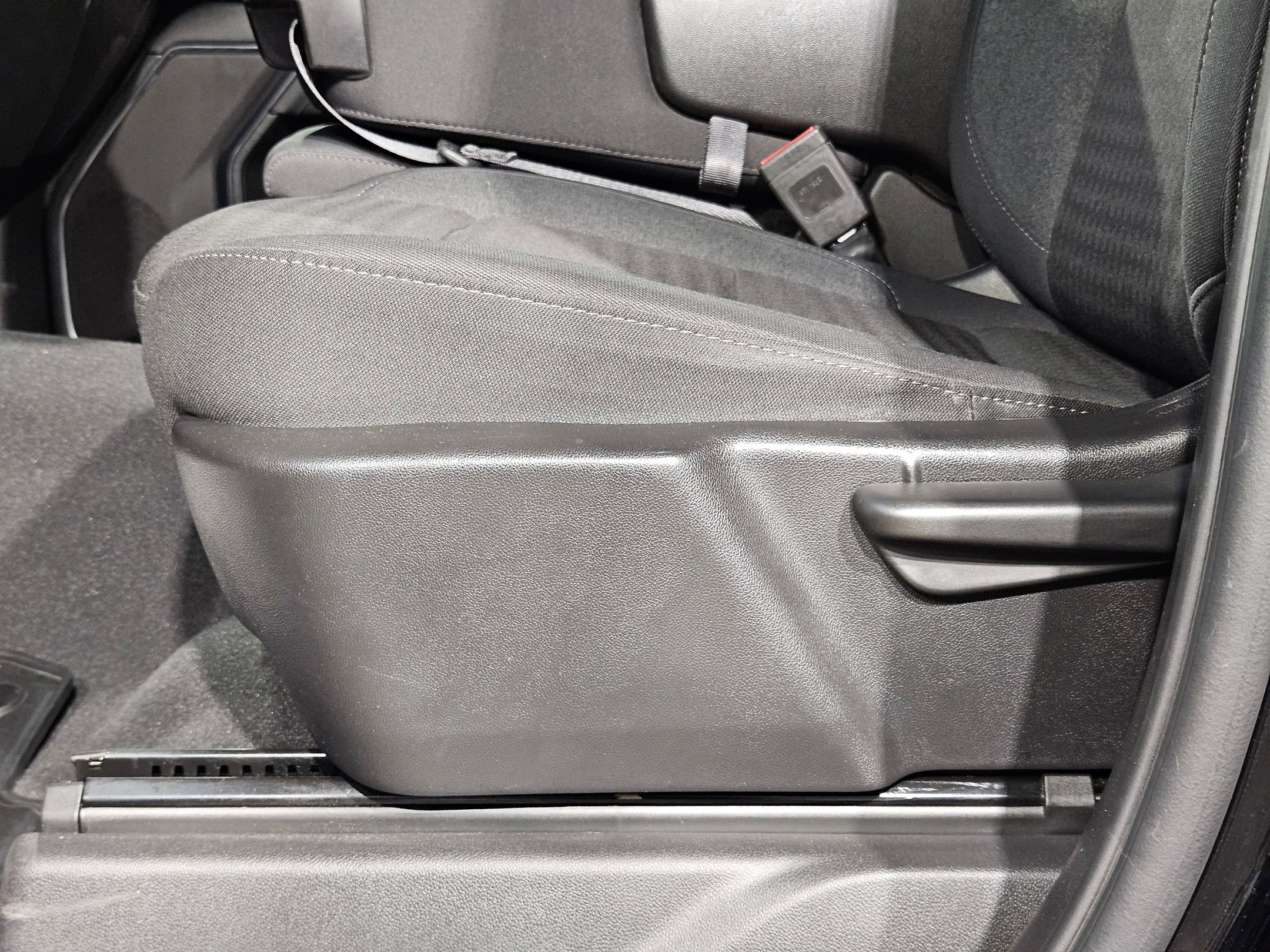 Used 2024 Chevrolet Silverado 1500 LT image 22