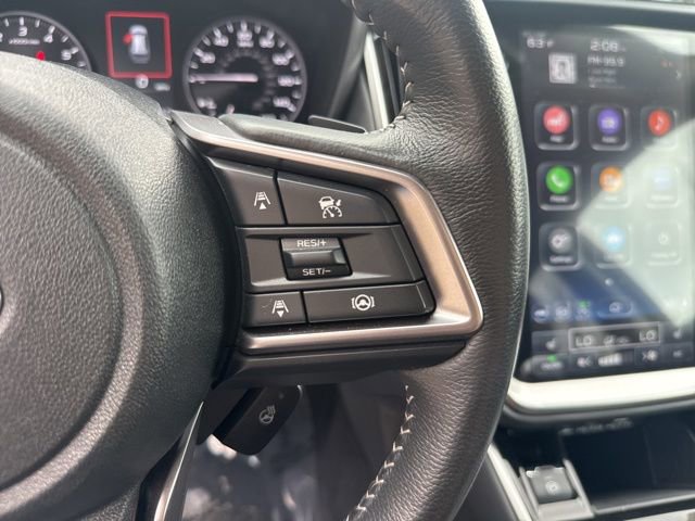 Used 2025 Subaru Outback Limited AWD/4WD image 16