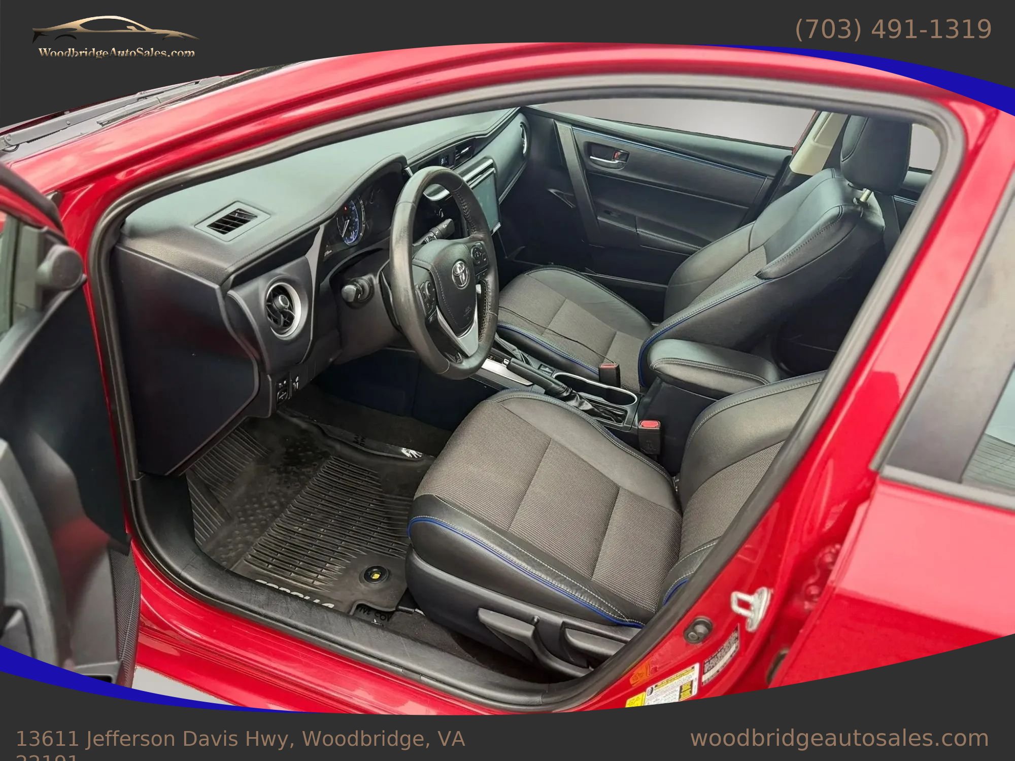 Used 2017 Toyota Corolla SE w/ SE Premium Package FWD image 10