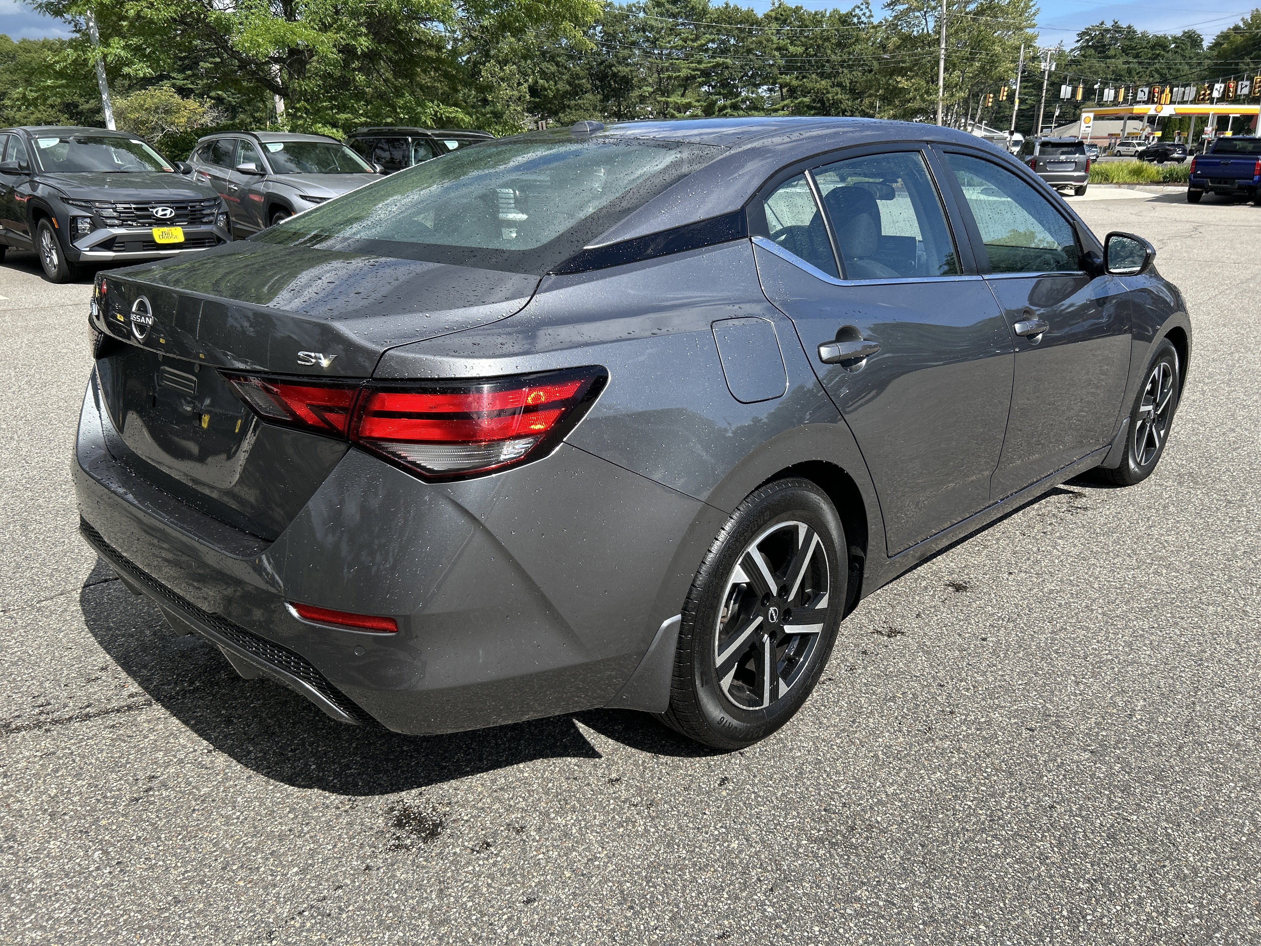 Used 2024 Nissan Sentra SV w/ All-Weather Package FWD image 5