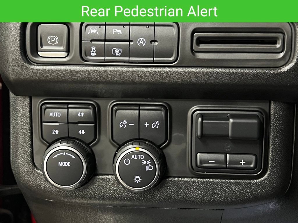 Certified 2024 Chevrolet Tahoe RST w/ Luxury Package AWD/4WD image 20