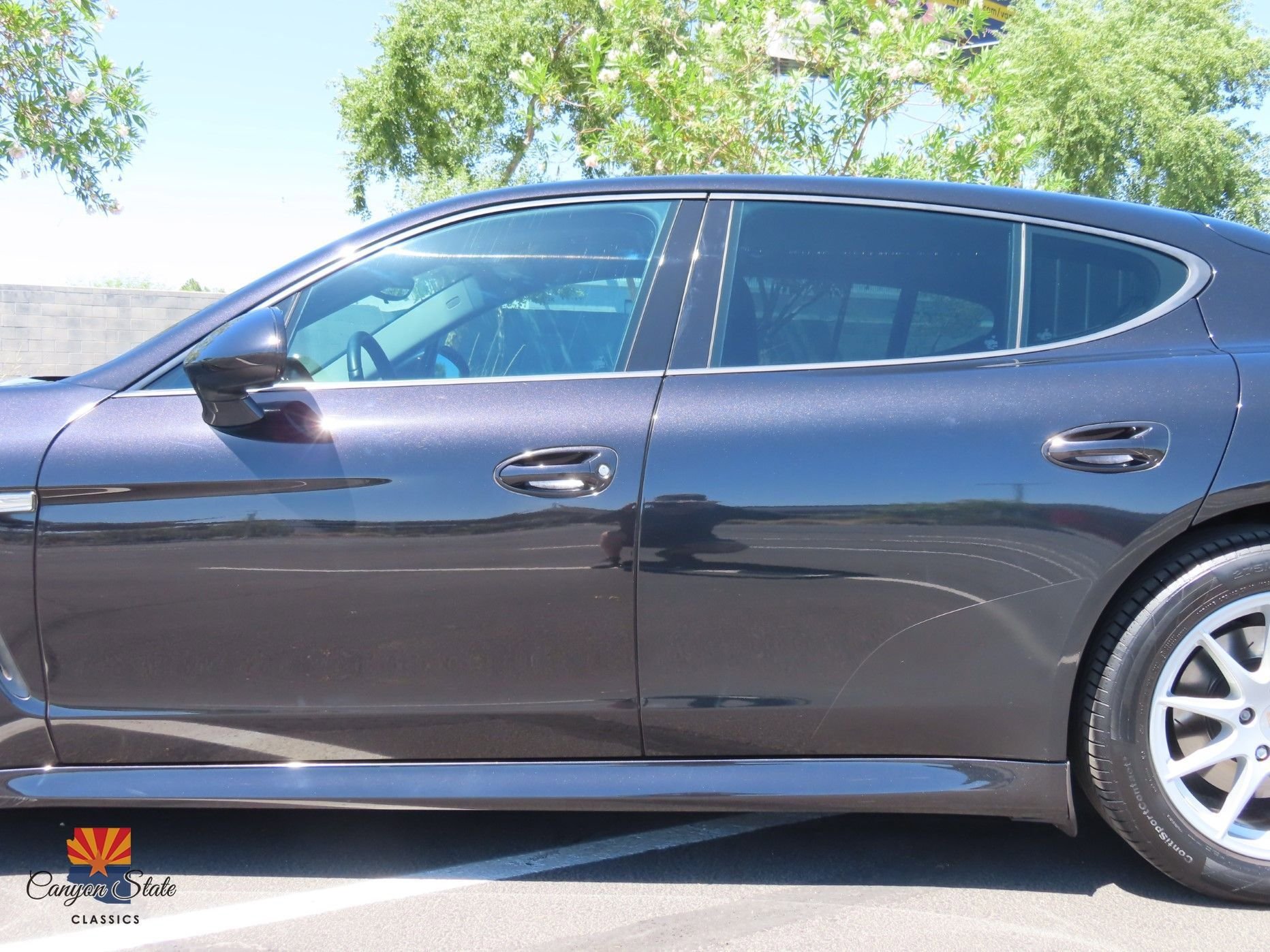 Used 2012 Porsche Panamera 4 image 18