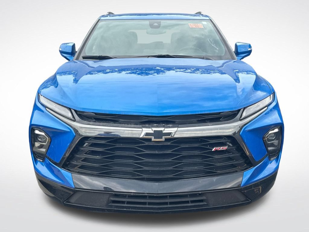 Used 2024 Chevrolet Blazer RS w/ Enhanced Convenience Package AWD/4WD image 3