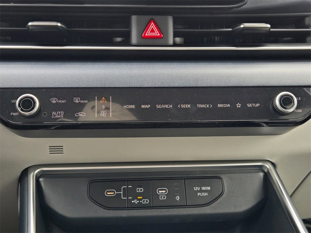 New 2026 Kia Carnival EX image 14