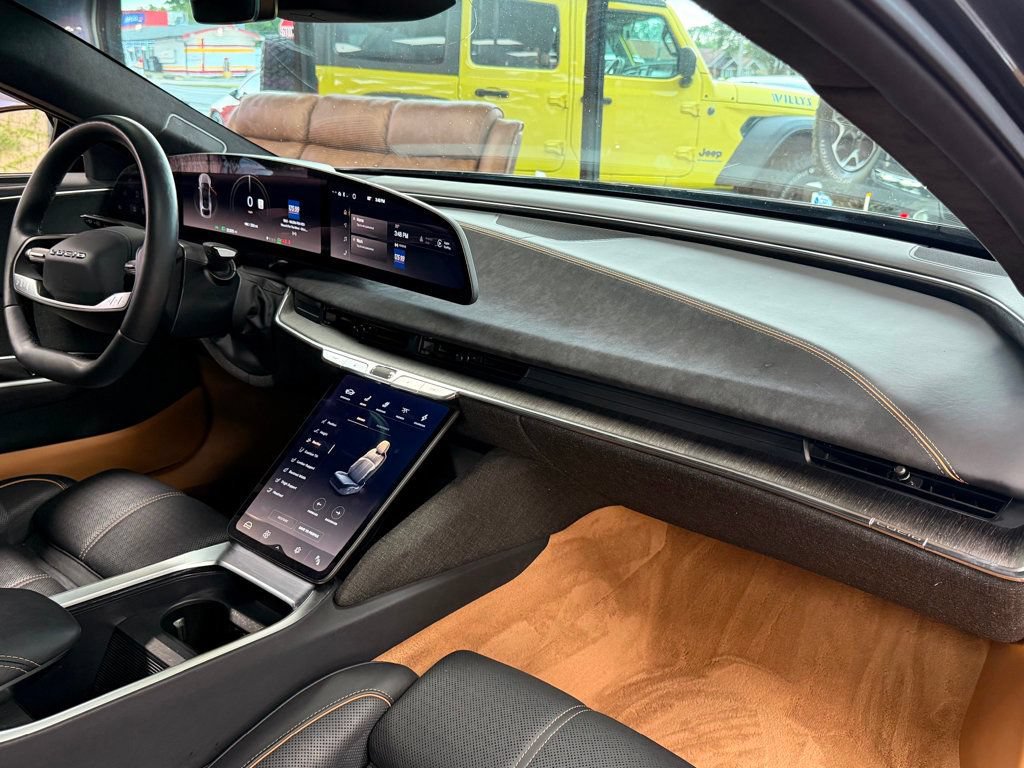 Used 2023 Lucid Air Grand Touring AWD/4WD image 25