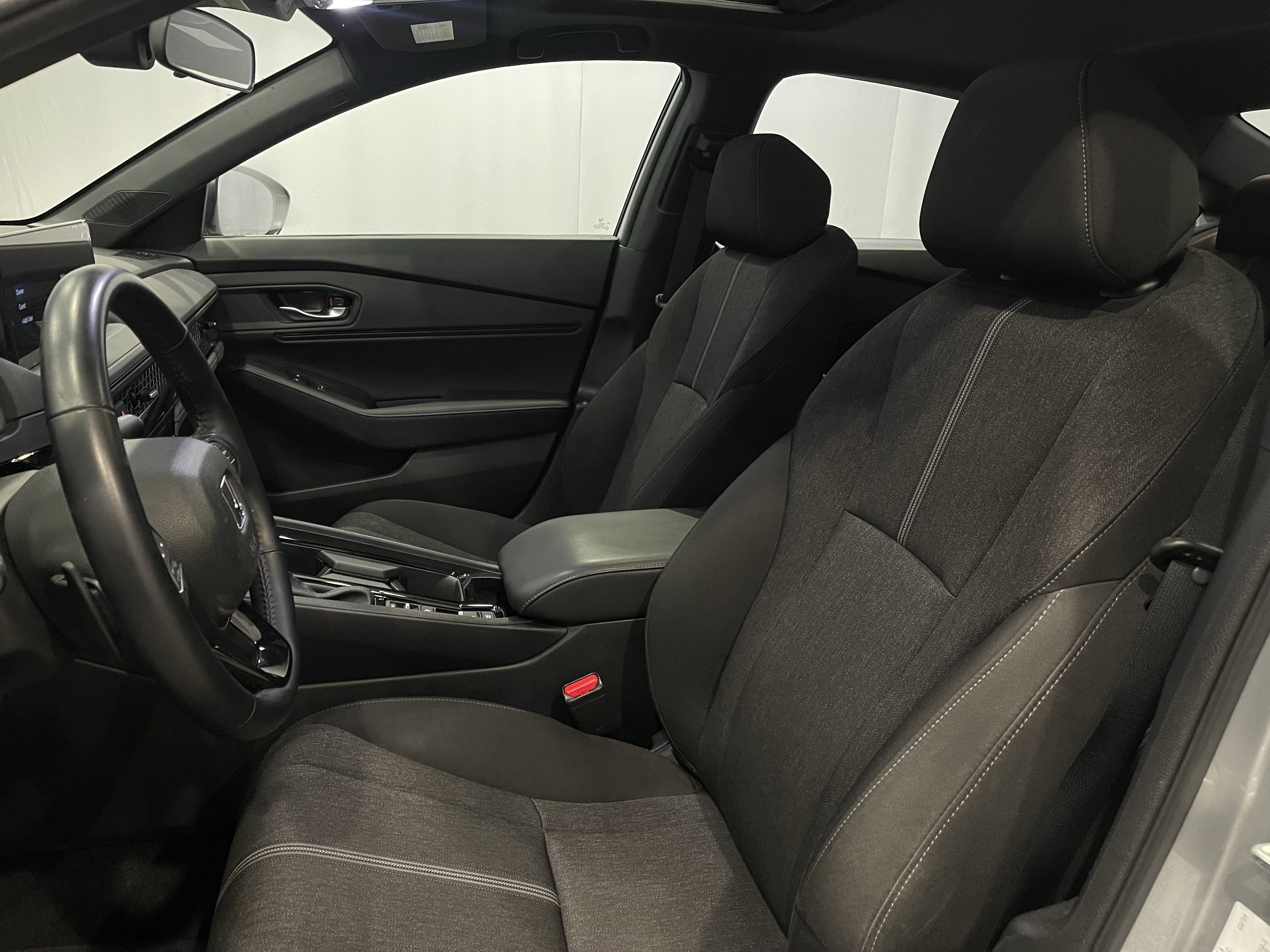 Used 2024 Honda Accord Sport image 15