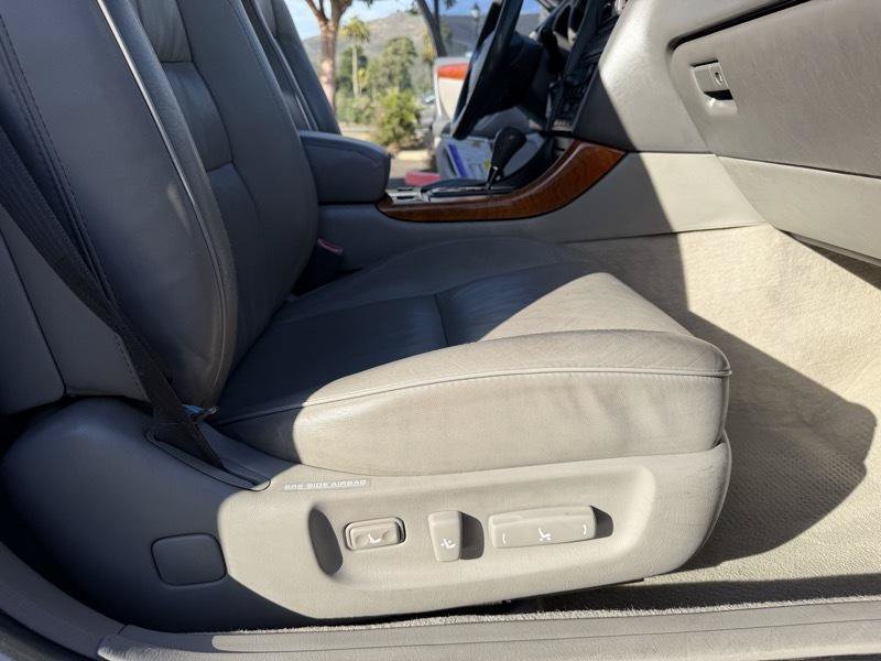Used 1999 Lexus GS 300 w/ Premium Pkg RWD image 44