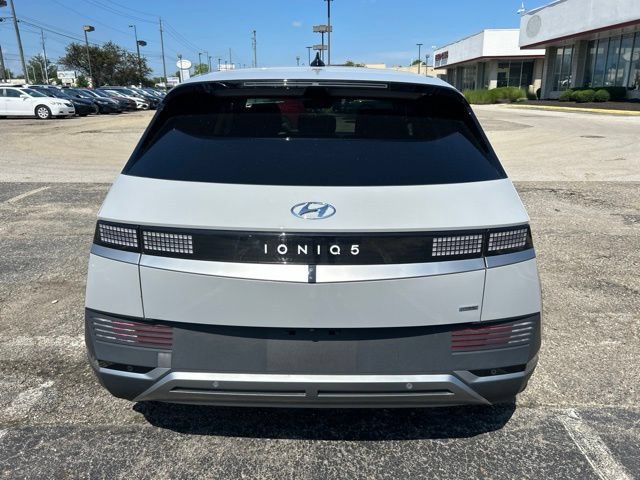 Used 2024 Hyundai Ioniq 5 SEL AWD/4WD image 4