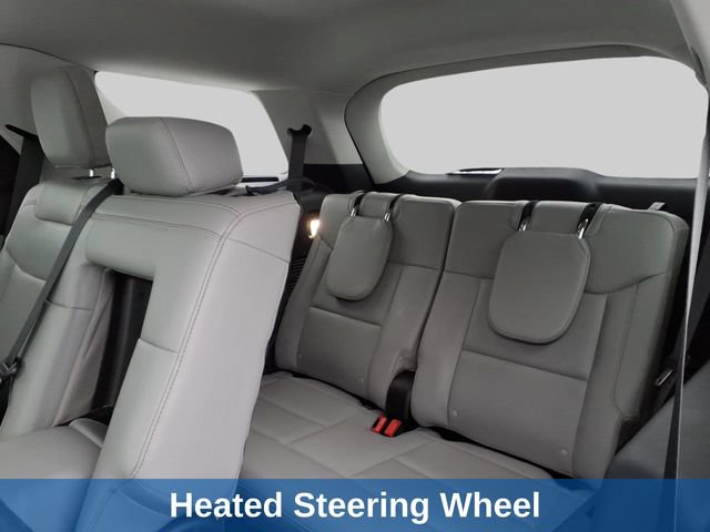 Used 2025 Ford Explorer Active w/ Active Comfort Package AWD/4WD image 13
