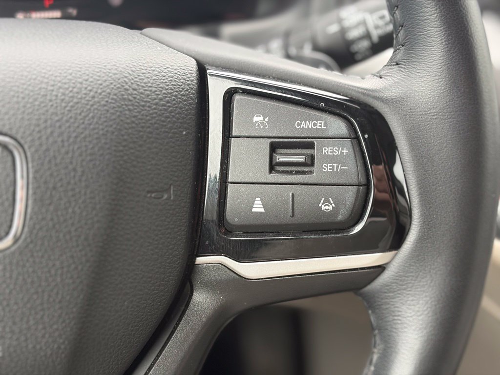 Used 2025 Honda Odyssey EX-L image 28