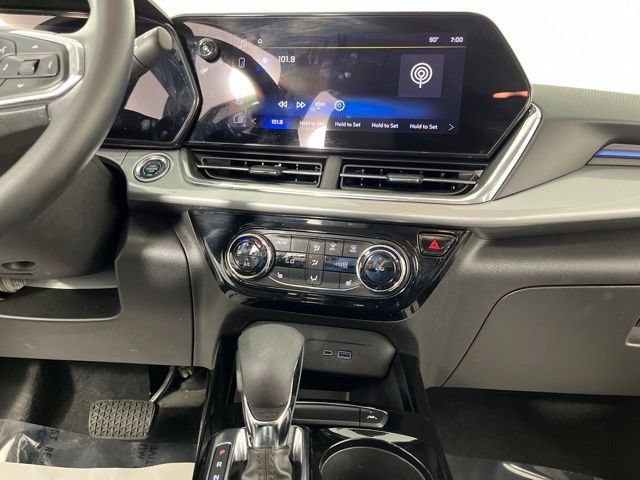 Used 2024 Chevrolet Trax LT w/ Driver Confidence Package FWD image 26