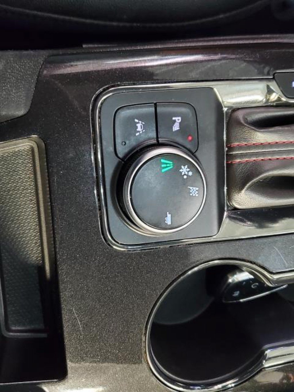 Used 2022 Chevrolet Blazer RS FWD image 31