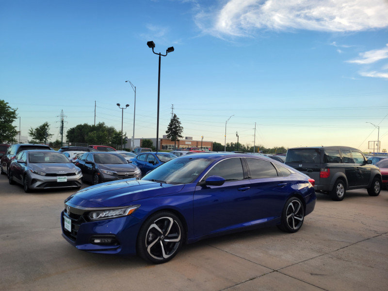 Used 2020 Honda Accord Sport image 3