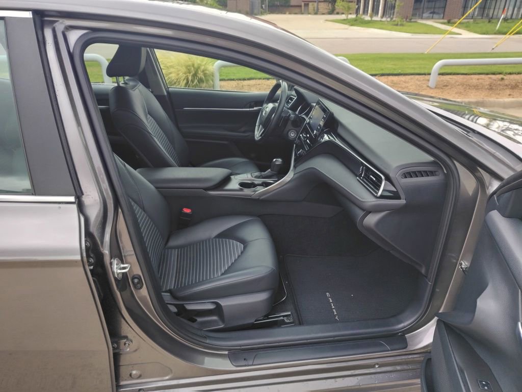 Used 2024 Toyota Camry SE FWD image 15