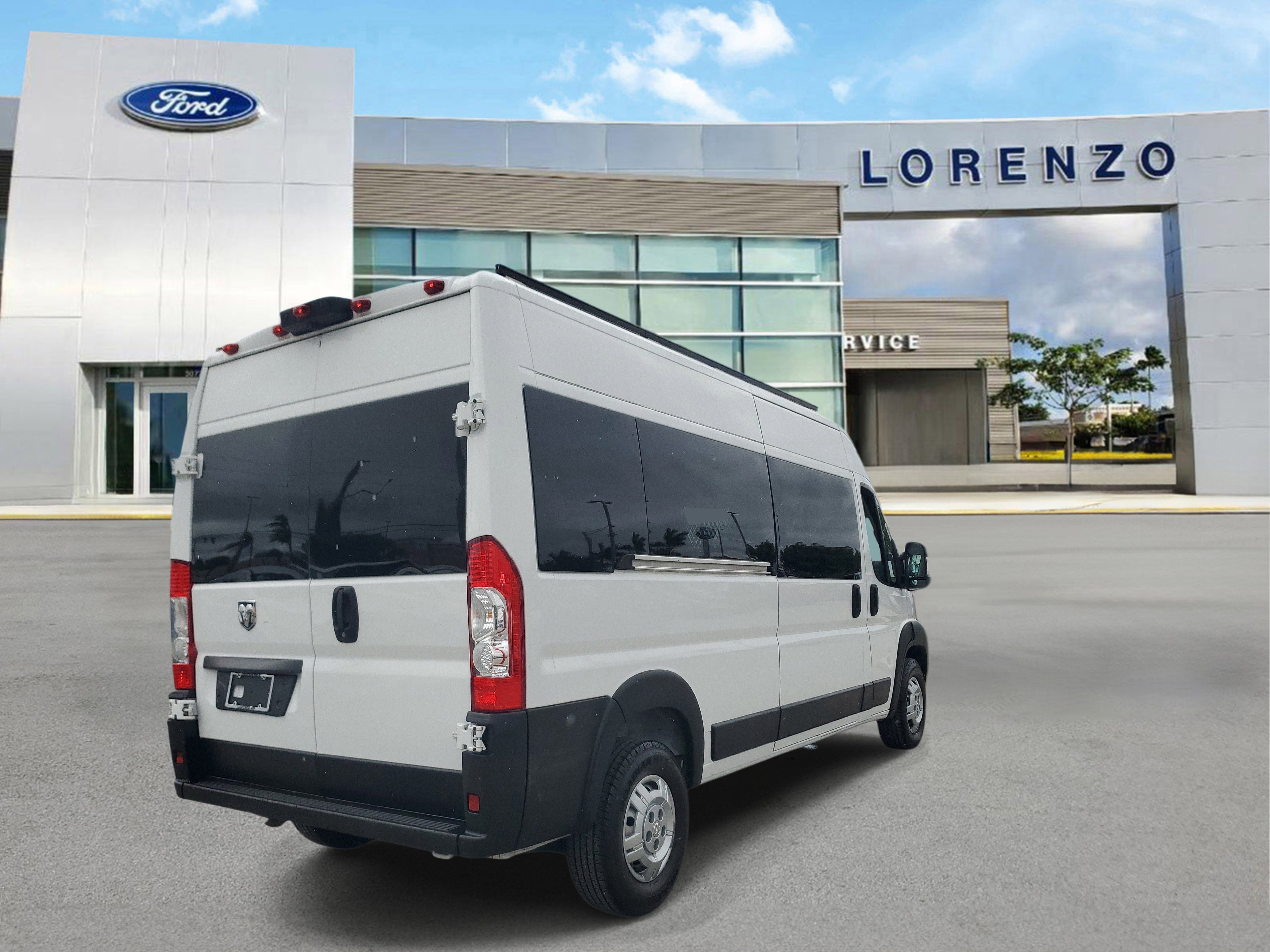 Used 2022 RAM ProMaster 2500 w/ Convenience Group FWD image 5